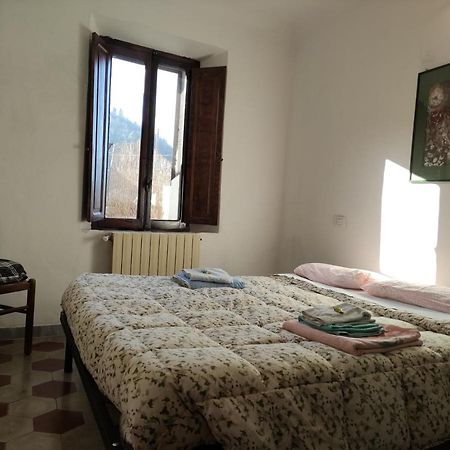 Il Ristoro Del Viandante Villa Licciana Nardi Bagian luar foto